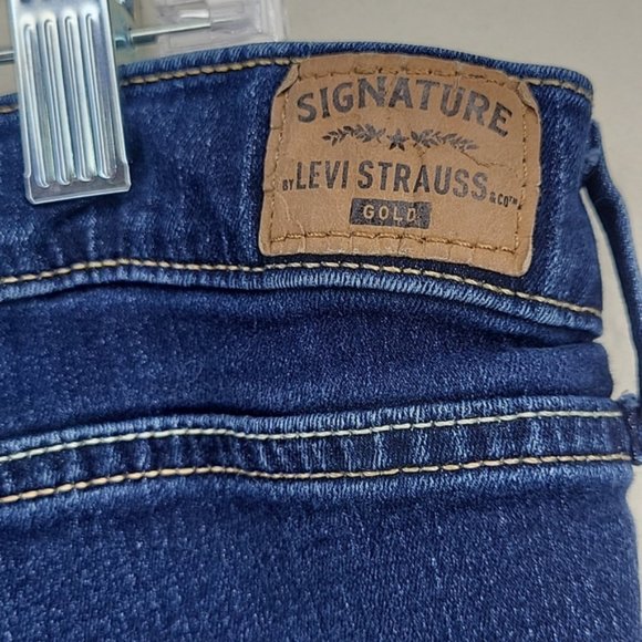 Levi Strauss Signature GOLD Curvy Straight Leg Jeans Size 24 Short - Picture 6 of 9